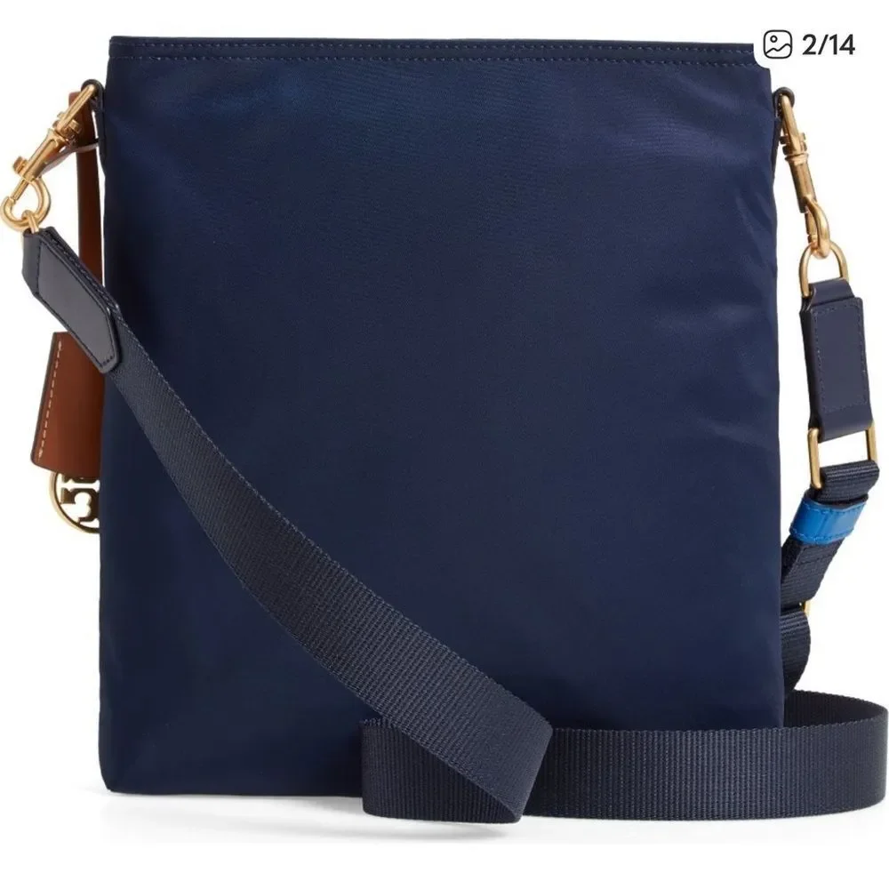 Tory Burch 'Perry' Nylon Swingpack Crossbody Bag Royal Navy Blue. Pre-Owned